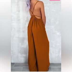 PinkBlush Camel Cross Back Wide Leg Jumpsuit With Pockets Size Large